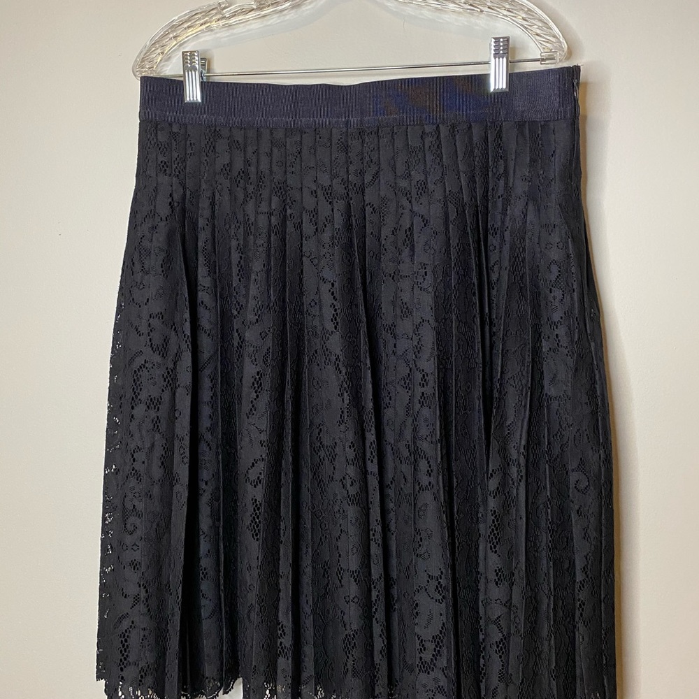 Ann Taylor lace skirt